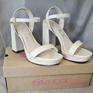Sugar Heels  Vallentina Dress Heels In Bone/Beige Size 6 NIB